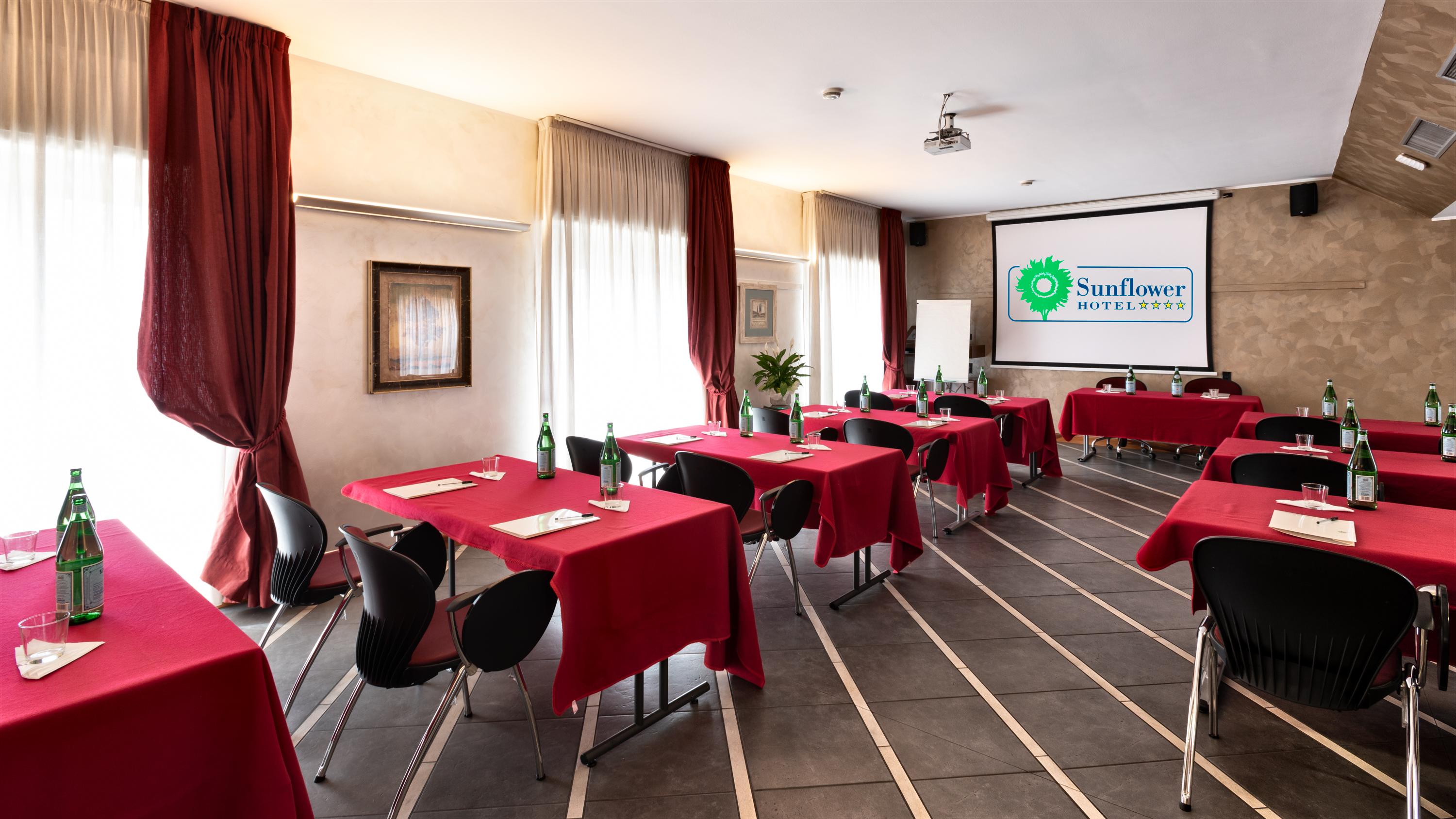 Hotel Sunflower Милано Екстериор снимка