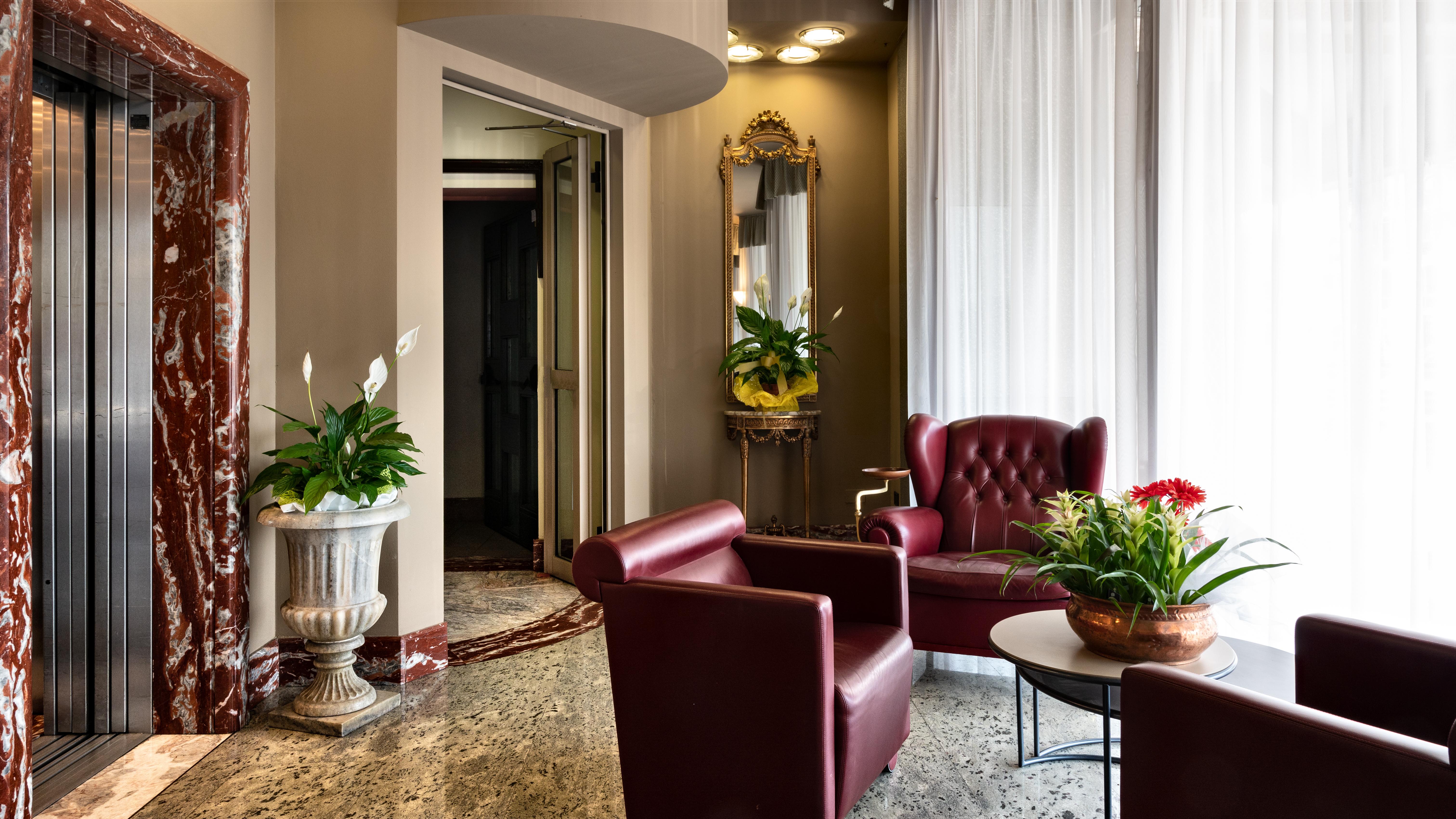 Hotel Sunflower Милано Екстериор снимка
